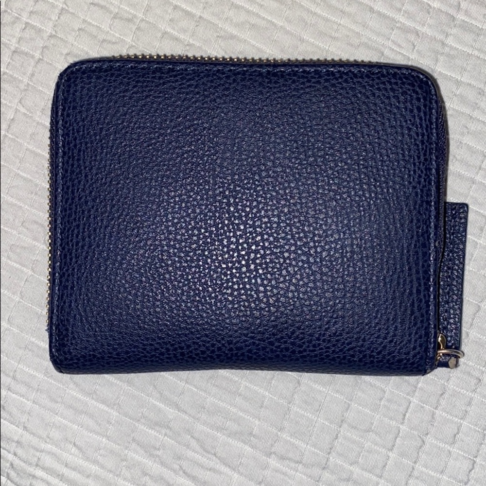 Wallet - Picture 2 of 6